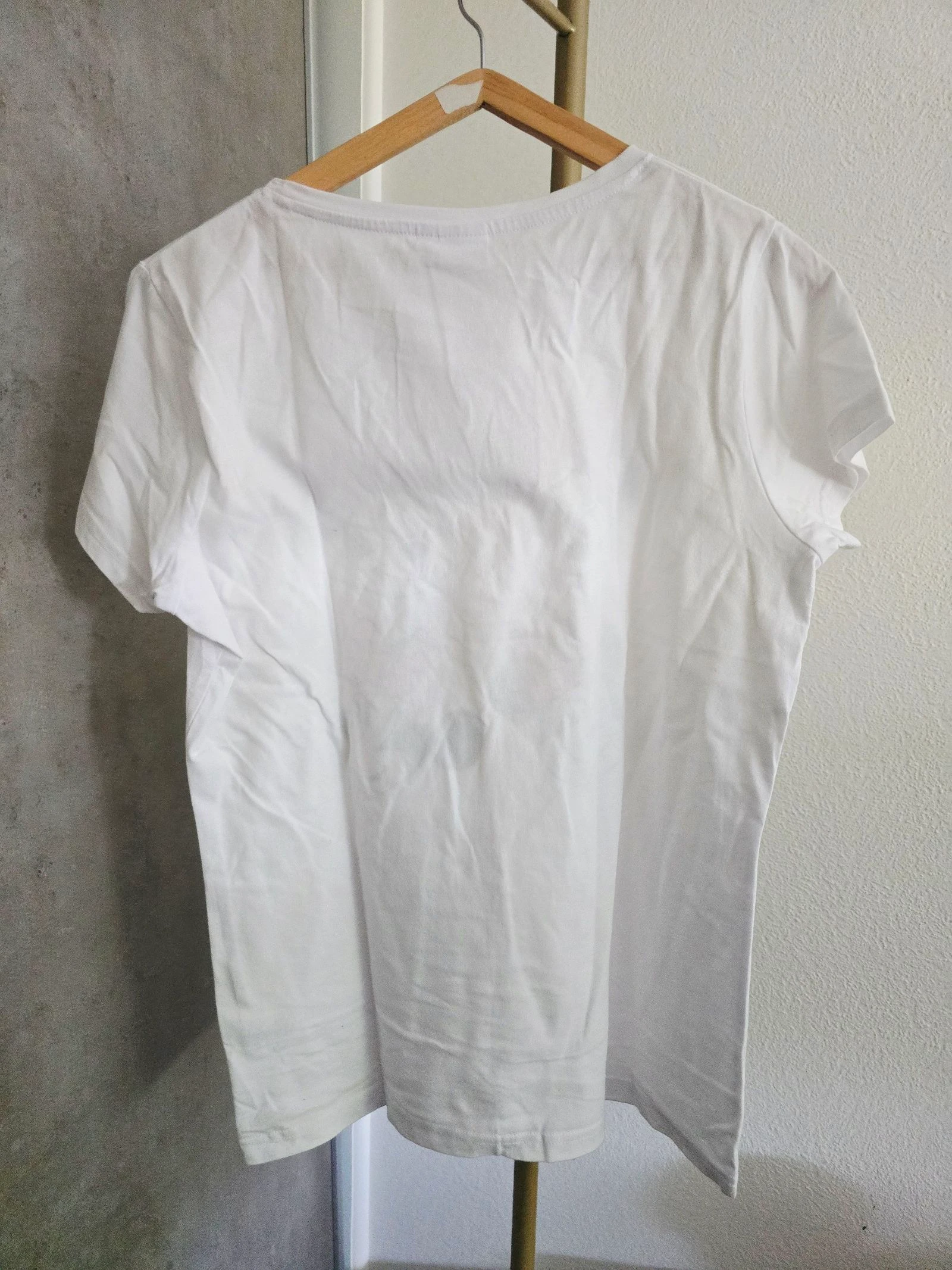 T-shirt nuevo – photo 2